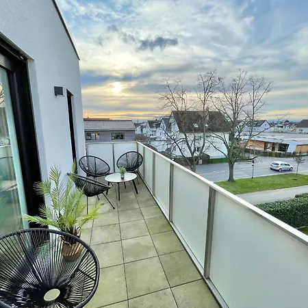 アパート Exklusive 3-zimmer Luxus-maisonette In Hochheim - Naehe Frankfurt Flughafen, Wiesbaden Und Mainz *